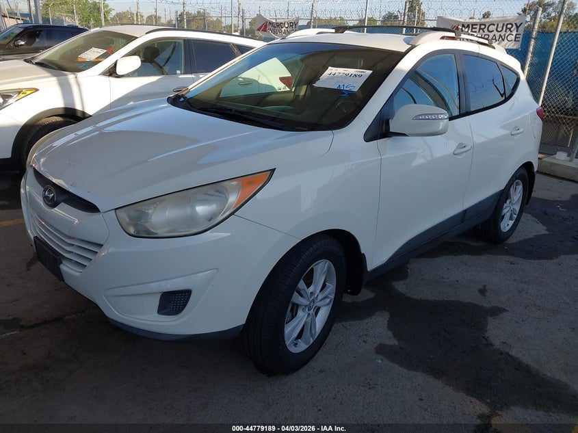 2012 Hyundai Tucson 2.4 Gls white Lot 111044779189 Vin KM8JUCAC3CU500214