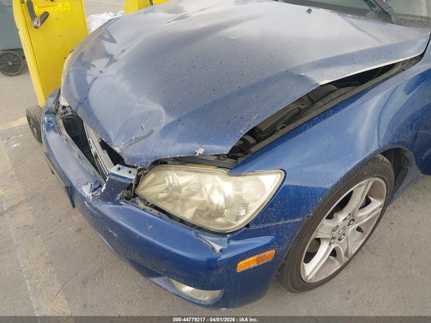 2001 Lexus Is 300 VIN: JTHBD182310002088 Lot: 44779217