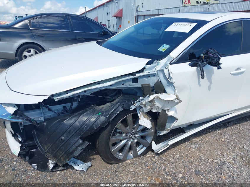 2026 Mazda 3 2.5 2.5 S Preferred white Lot 111044779225 Vin JM1BPACL7T1851873