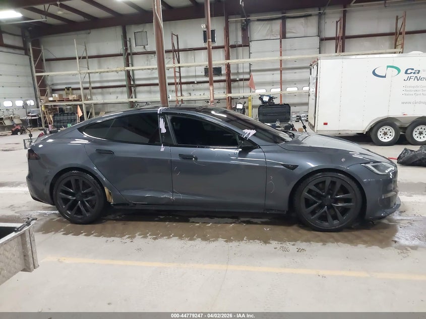 2022 Tesla Model S Dual Motor All-Wheel Drive VIN: 5YJSA1E57NF489831 Lot: 44779247