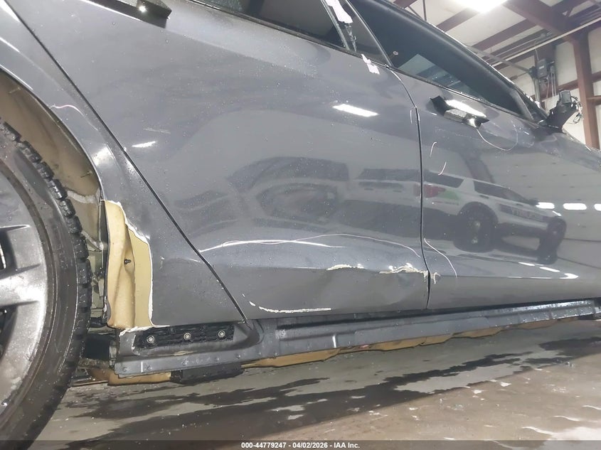 2022 Tesla Model S Dual Motor All-Wheel Drive VIN: 5YJSA1E57NF489831 Lot: 44779247