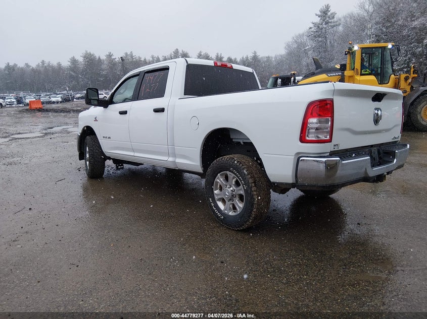 Vin: 3c6ur5dlxpg590150, lot: 45276525, ram 2500 big horn  4x4 6'4 box 20233
