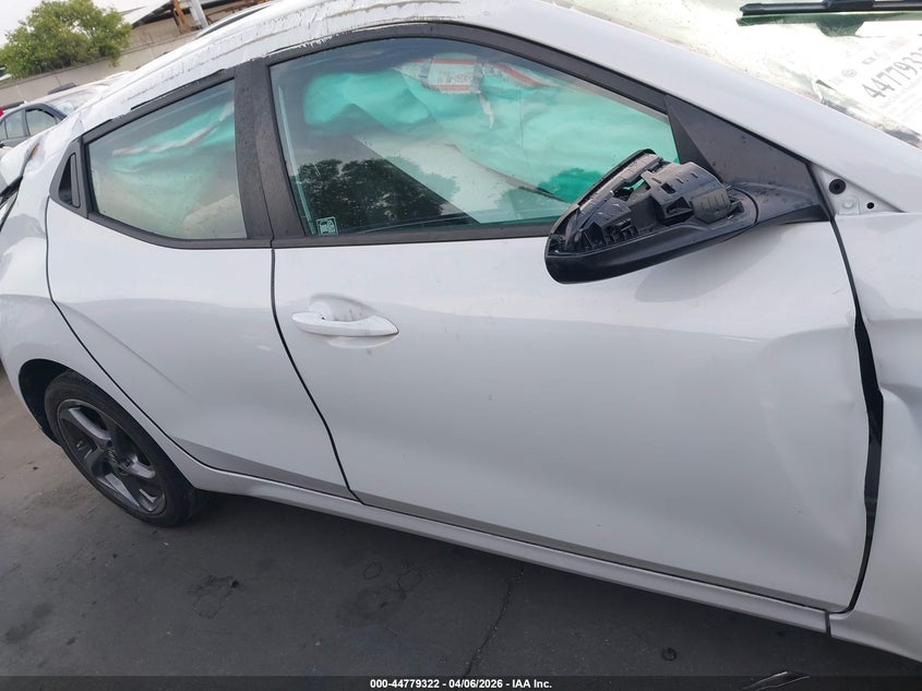 2020 Hyundai Veloster 2.0 VIN: KMHTG6AF8LU030788 Lot: 44779322