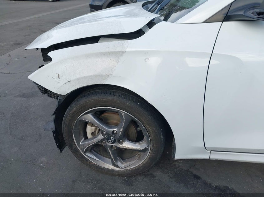 2020 Hyundai Veloster 2.0 VIN: KMHTG6AF8LU030788 Lot: 44779322