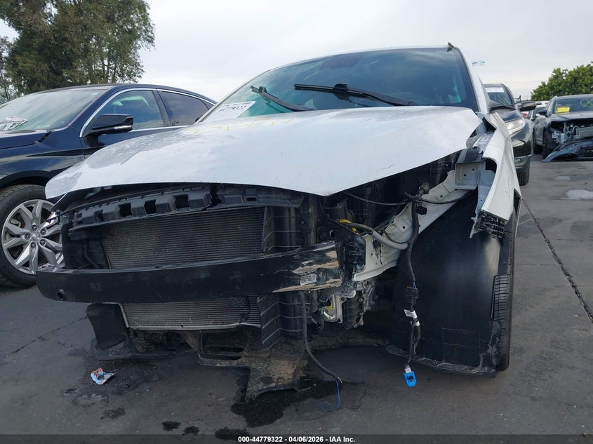 2020 Hyundai Veloster 2.0 VIN: KMHTG6AF8LU030788 Lot: 44779322