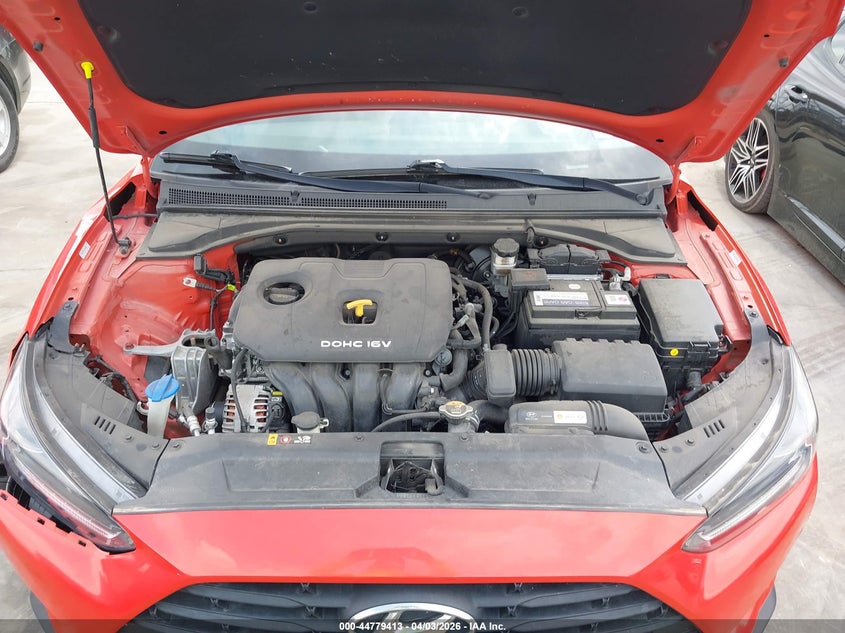 2019 Hyundai Veloster 2.0 Premium VIN: KMHTG6AF7KU015861 Lot: 44779413