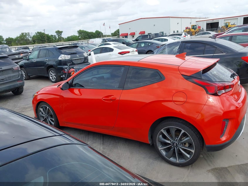 2019 Hyundai Veloster 2.0 Premium VIN: KMHTG6AF7KU015861 Lot: 44779413