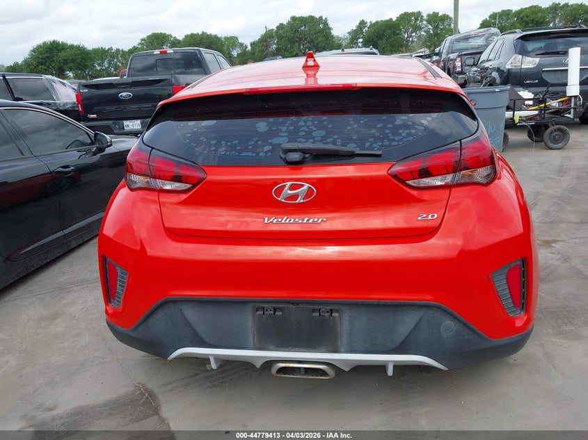 2019 Hyundai Veloster 2.0 Premium VIN: KMHTG6AF7KU015861 Lot: 44779413