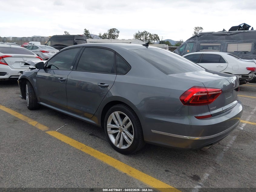 2019 Volkswagen Passat 2.0T Wolfsburg Edition