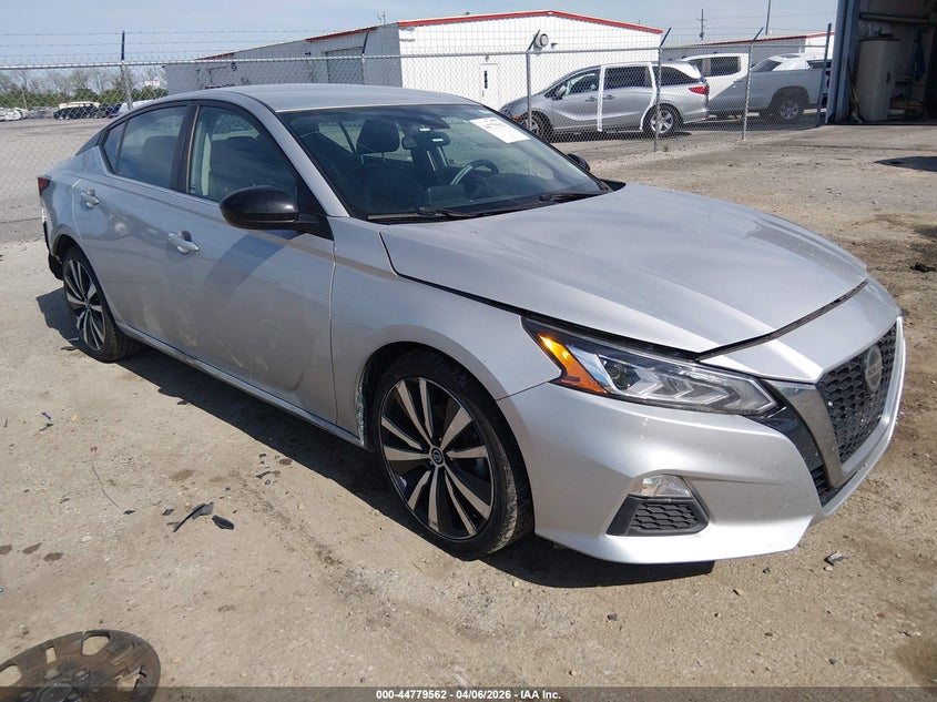 2021 NISSAN ALTIMA SR FWD