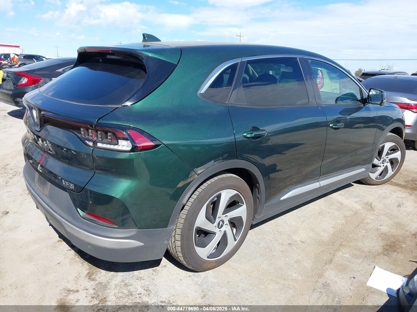 Vin: rllv1aeb4ph003293, lot: 45276938, vinfast vf 8 eco 20234