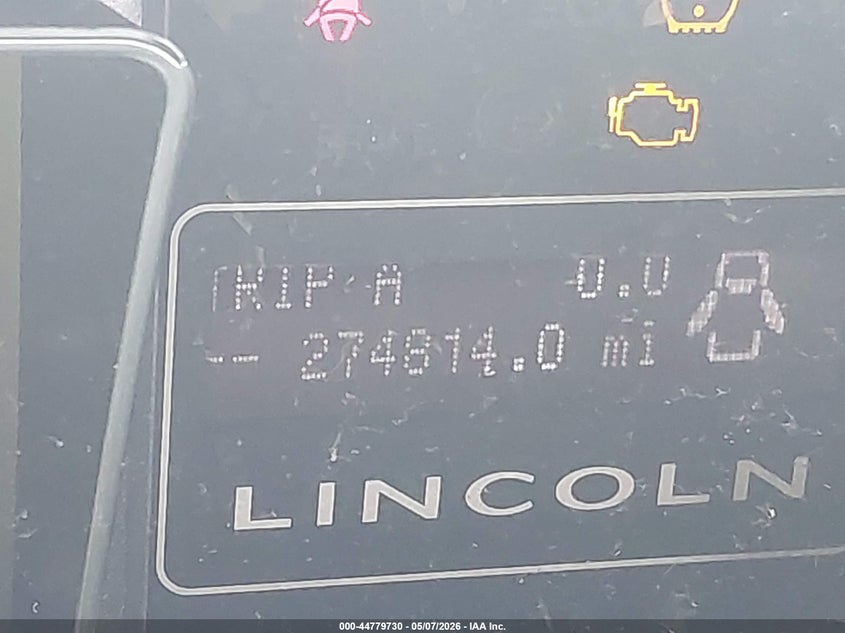 2011 Lincoln Navigator L VIN: 5LMJJ3H52BEJ02238 Lot: 44779730