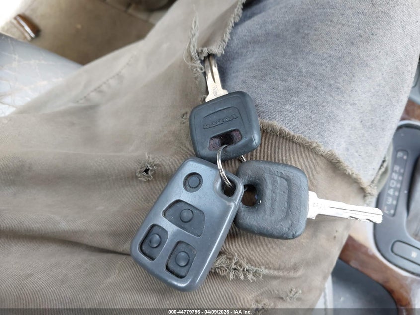 2004 Volvo C70 Lt VIN: YV1NC63D14J047546 Lot: 44779756