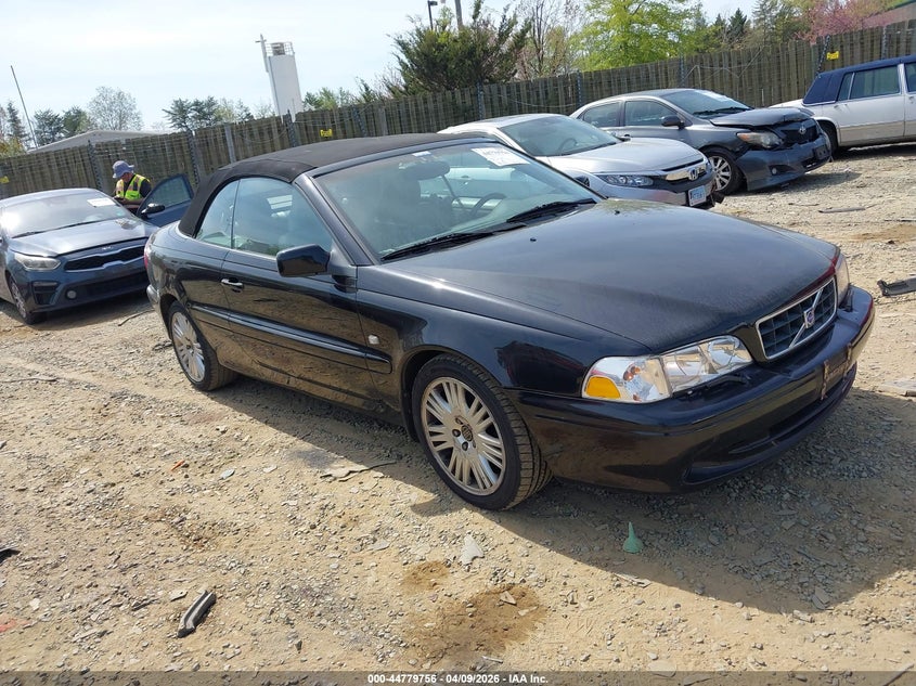 2004 Volvo C70 Lt