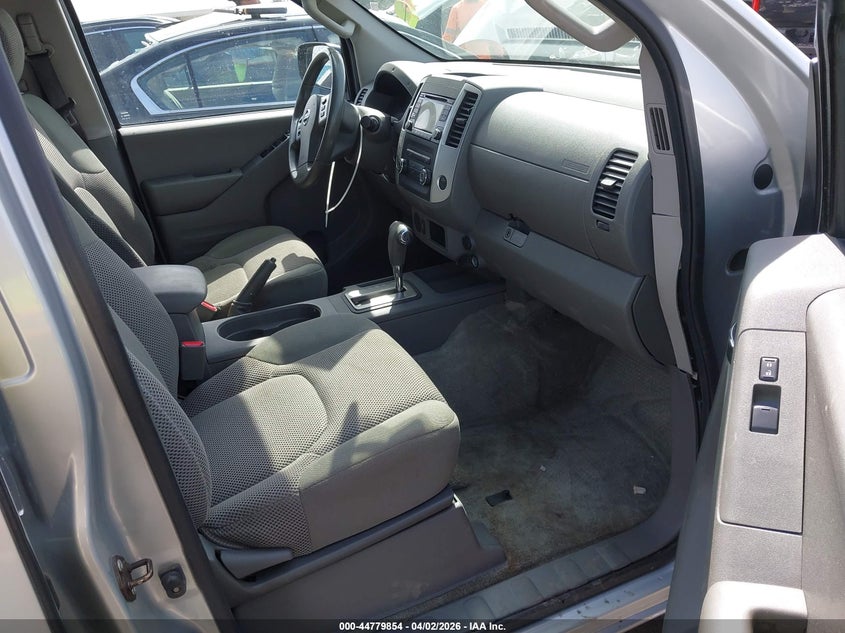 2016 Nissan Frontier Desert Runner/S/Sl/Sv