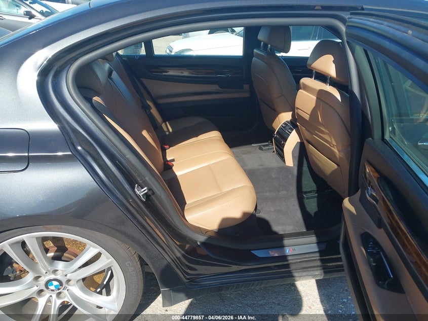 2014 BMW Alpina B7 VIN: WBAYE8C55ED135305 Lot: 44779857