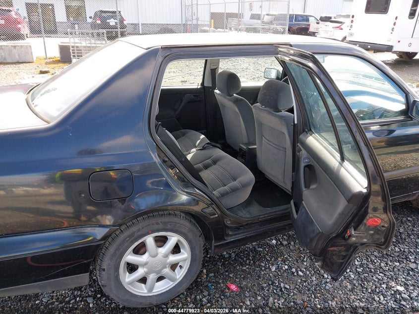 1997 Volkswagen Jetta Gls VIN: 3VWSA81H0VM013566 Lot: 44779923