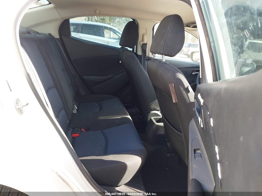 2016 Scion Ia VIN: 3MYDLBZV1GY143981 Lot: 44779939