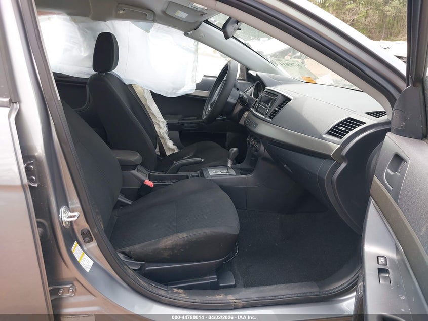 2015 Mitsubishi Lancer Es