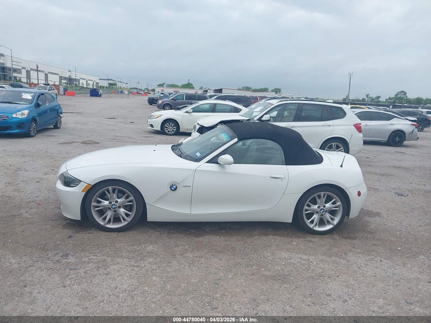 2008 BMW Z4 3.0I VIN: 4USBU33528LW75987 Lot: 44780040