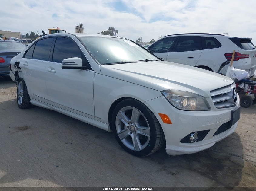 2010 Mercedes-Benz C 300 Sport