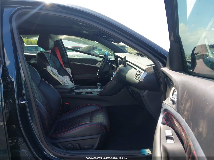 2023 Genesis G70 3.3T Rwd