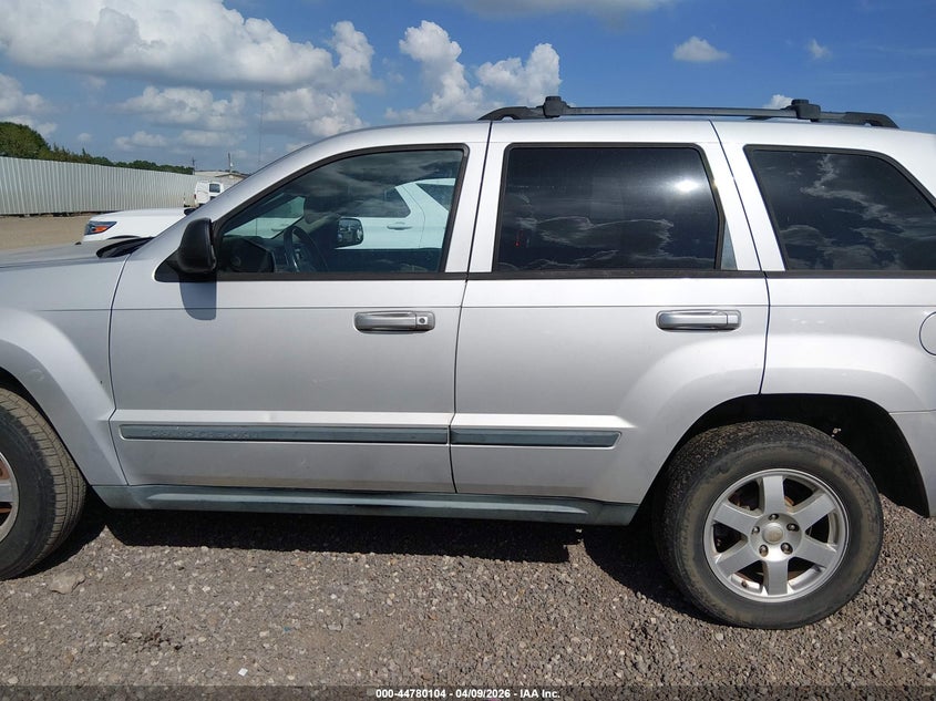 2008 Jeep Grand Cherokee Laredo VIN: 1J8HS48N48C150992 Lot: 44780104