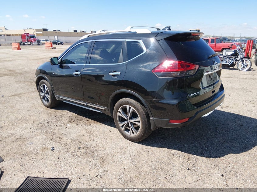 2017 Nissan Rogue Sl