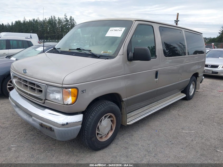 2002 Ford E-150 Xl/Xlt