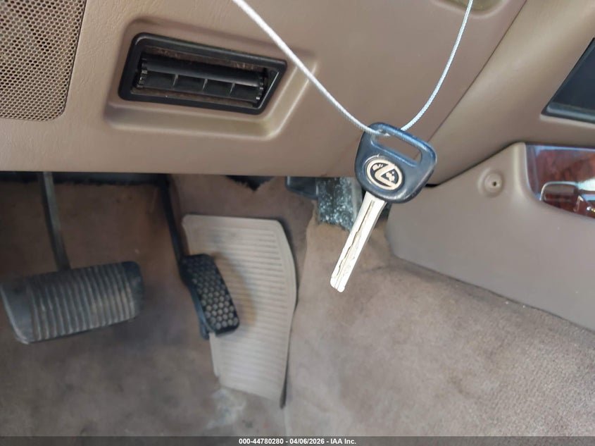 1997 Lexus Lx 450 VIN: JT6HJ88J0V0151155 Lot: 44780280