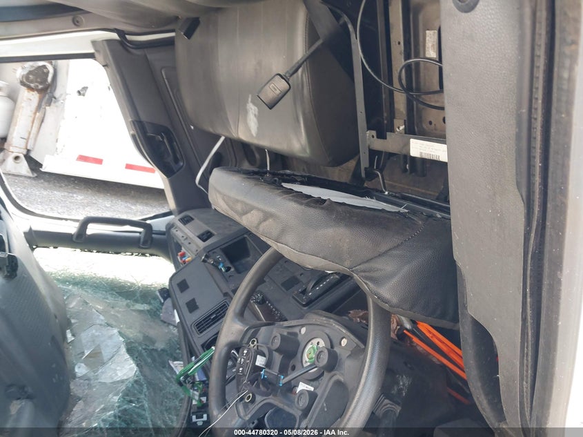 2020 INTERNATIONAL MV TRUCK N/A