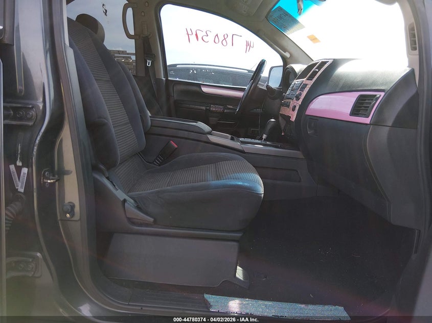 2011 Nissan Armada Sv