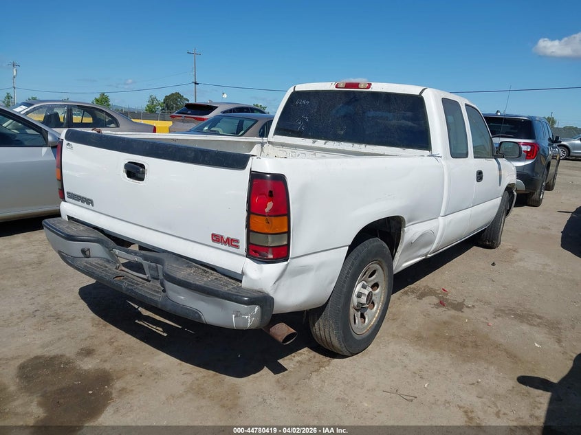 2005 GMC Sierra 1500 Work Truck
