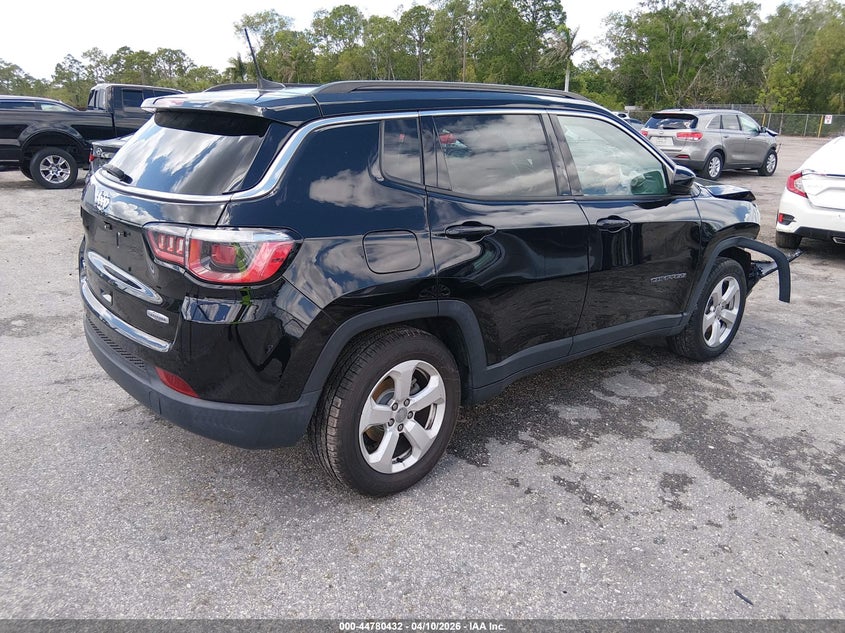 Vin: 3c4njdbb7ht657367, lot: 45277680, jeep new compass latitude 4x4 20174