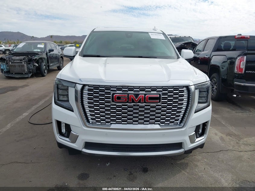 2022 GMC Yukon Xl 4Wd Denali VIN: 1GKS2JKLXNR127295 Lot: 44780521