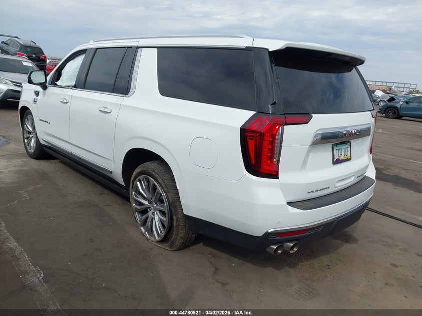 2022 GMC Yukon Xl 4Wd Denali VIN: 1GKS2JKLXNR127295 Lot: 44780521