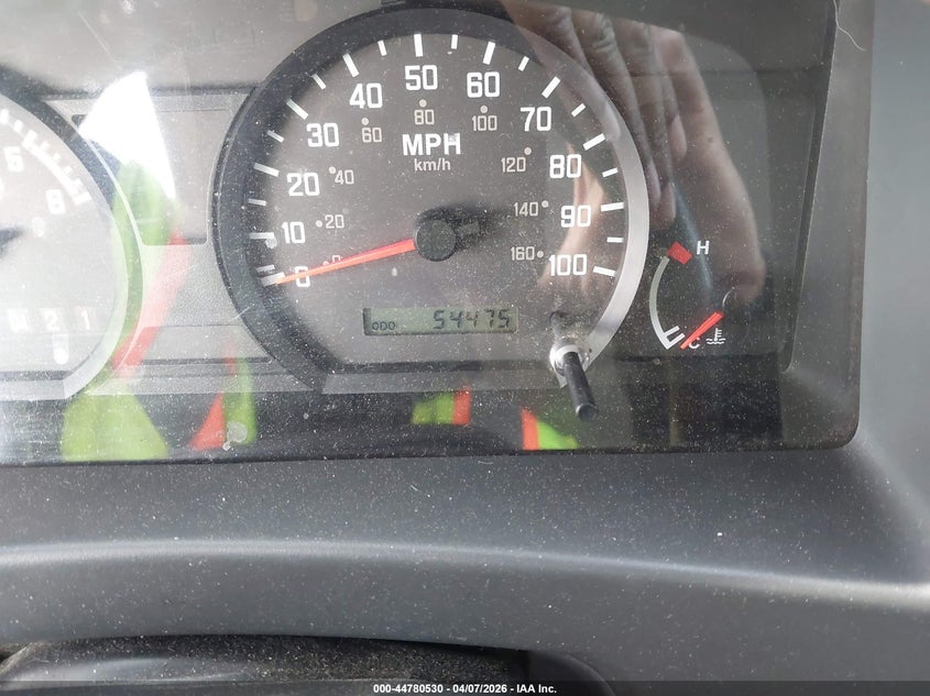 2014 Isuzu Npr Gas Reg