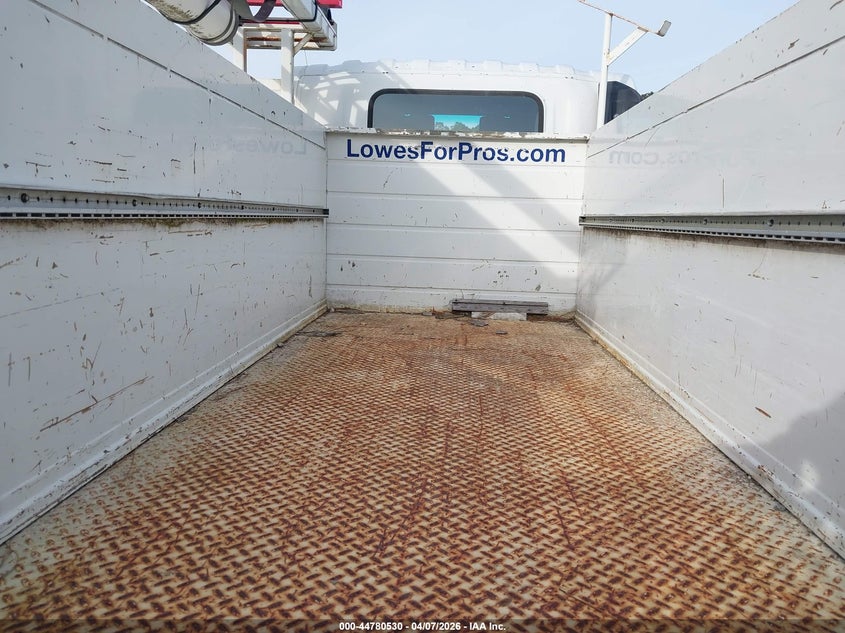 2014 Isuzu Npr Gas Reg