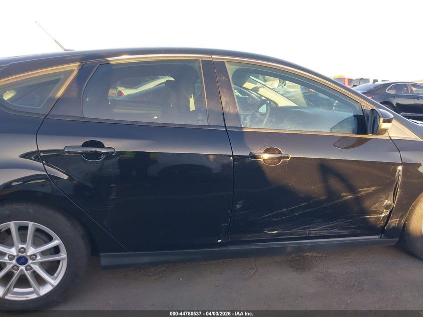 FORD FOCUS 2016 VIN 1FADP3K26GL372762