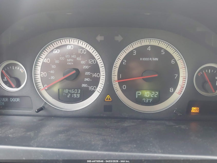 VOLVO XC90 2013 VIN YV4952CZ0D1650703