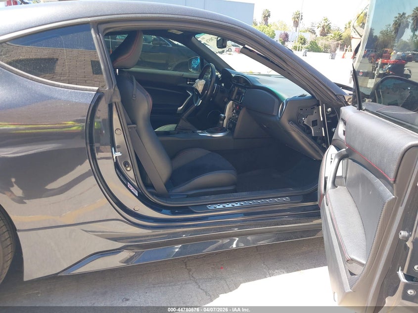 2016 Subaru Brz Limited VIN: JF1ZCAC10G8604366 Lot: 44780576