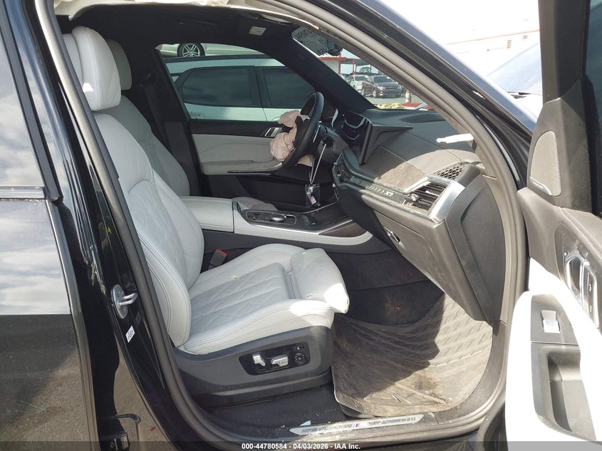 2025 BMW X7 xDrive40I VIN: 5UX23EM09S9Z94099 Lot: 44780584