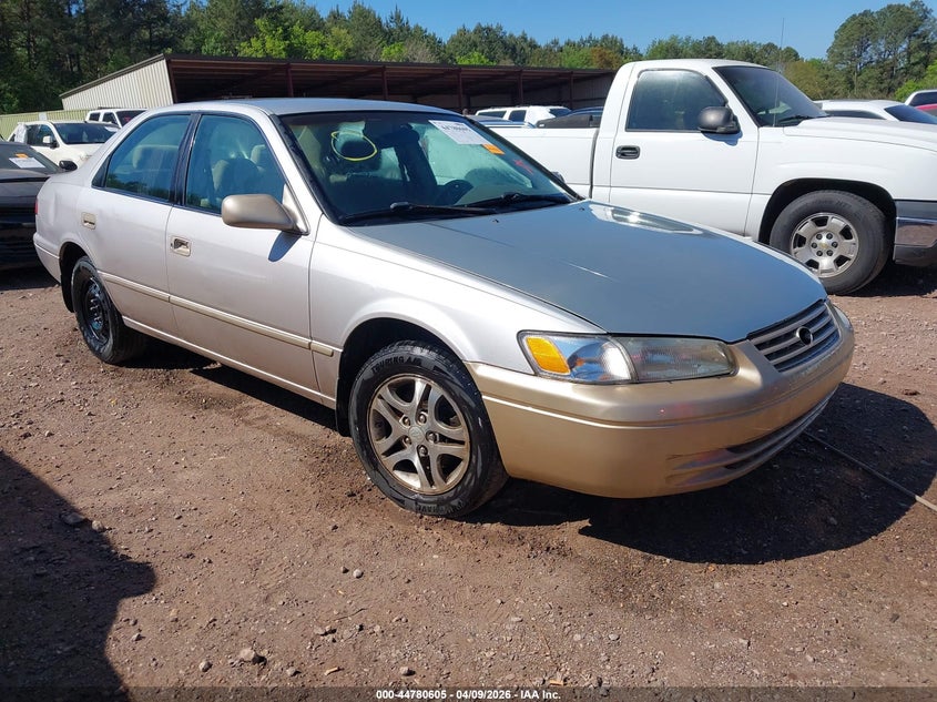 1999 Toyota Camry Le