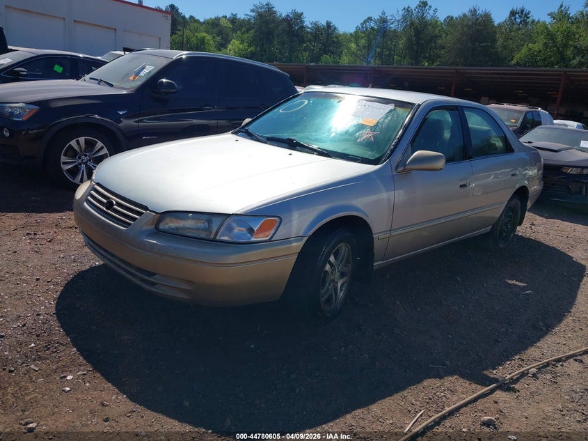 1999 Toyota Camry Le