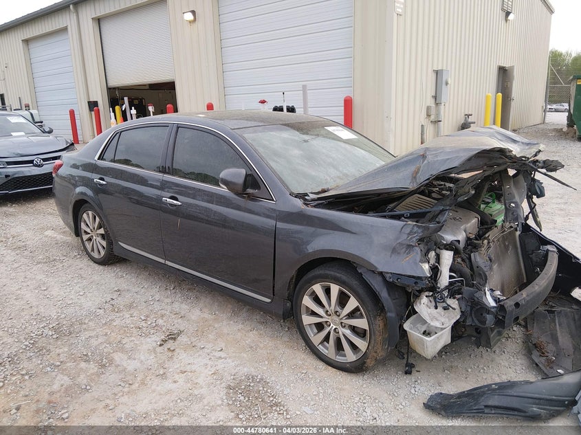 2011 TOYOTA AVALON LIMITED