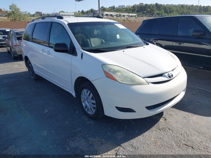 2006 Toyota Sienna Le
