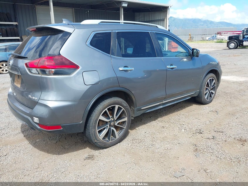2018 NISSAN ROGUE auction photo 4