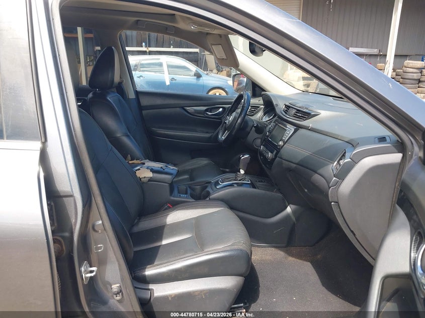 2018 NISSAN ROGUE auction photo 5