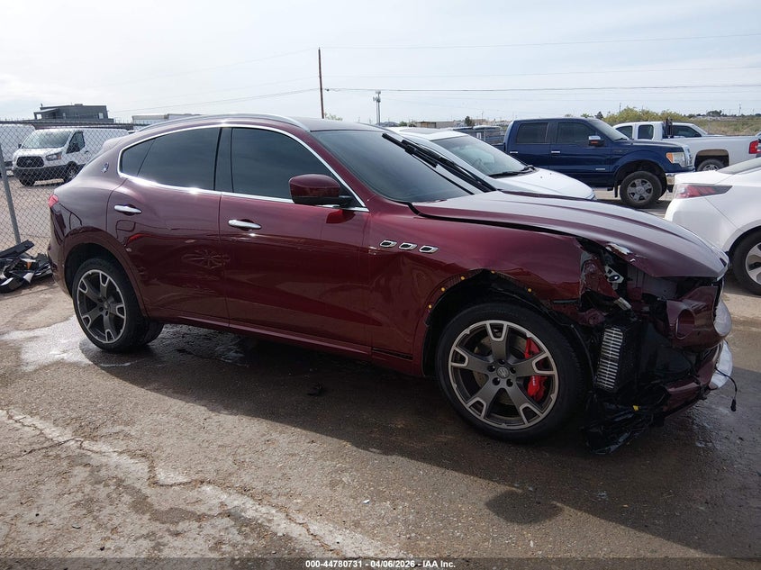 2017 Maserati Levante S VIN: ZN661YUS5HX230572 Lot: 44780731