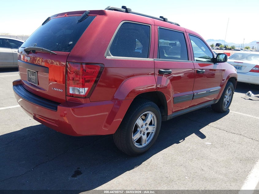 2005 Jeep Grand Cherokee Laredo